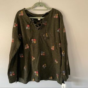 Green floral long sleeve with lace up detail
